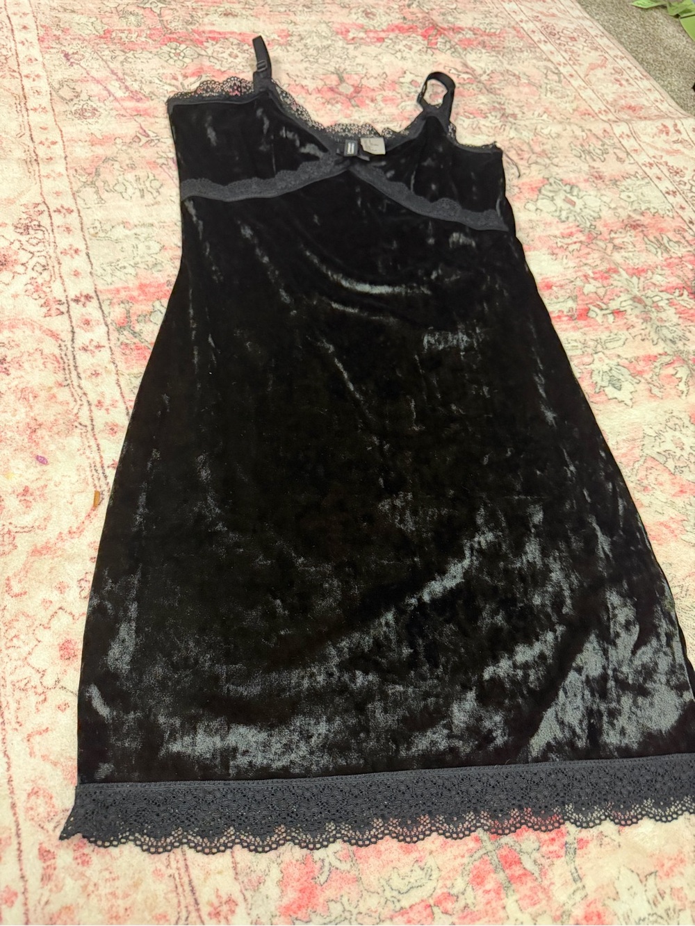 Divided Black Velvet Lace-Trim Slip Dress